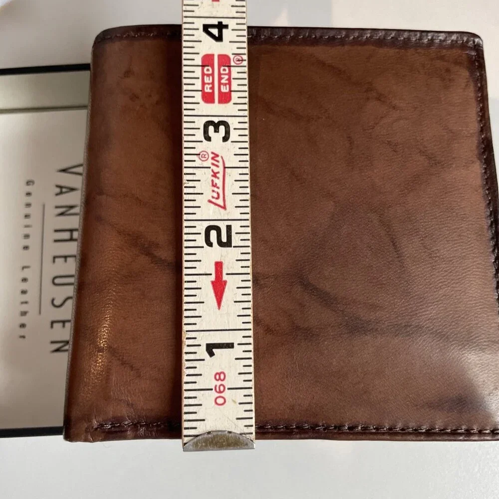 Van Heusen Men's Genuine Leather Hipfold Wallet Bifold Brown with Gift Tin